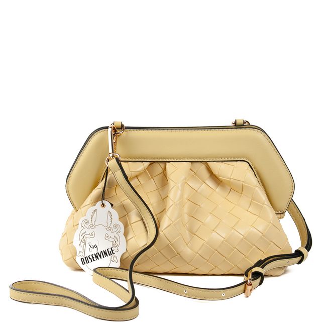 Huvudbild Indi flätad clutch - gul - elegant och tidlös ...