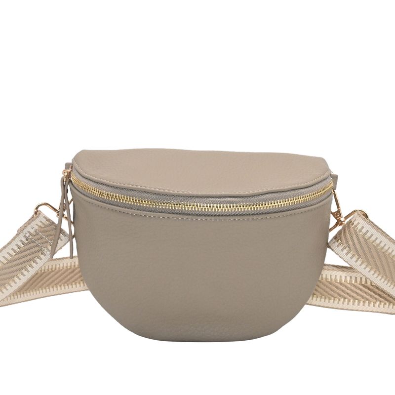 PEPPER bumbag  med mönstrad rem - beige