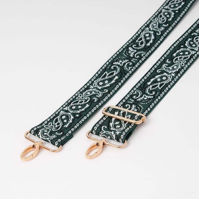 Huvudbild Axelrem med bandanamönster - grön